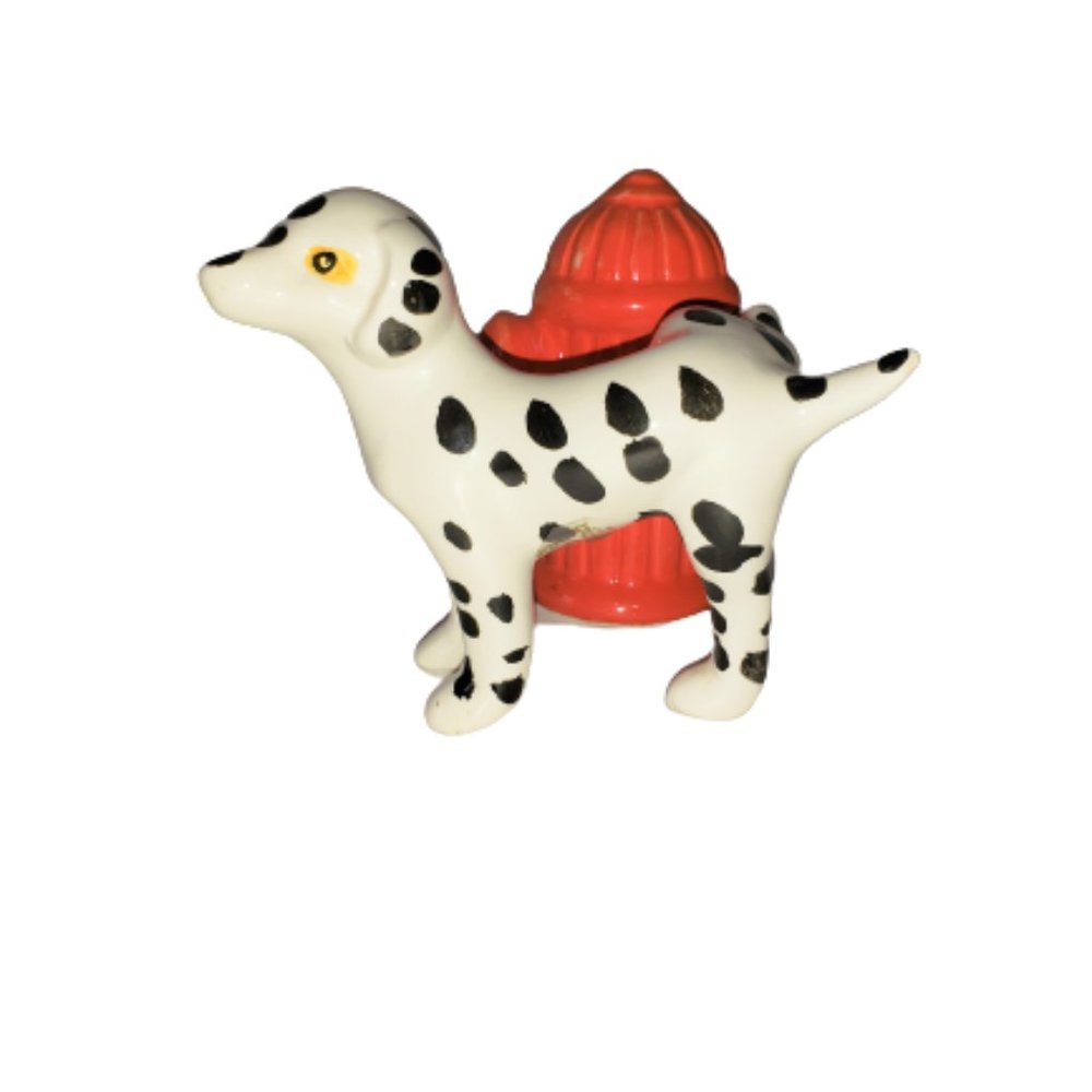 Vintage Giftcraft Dalmatian Dog Fire Hydrant Salt and Pepper Shaker Set Taiwan